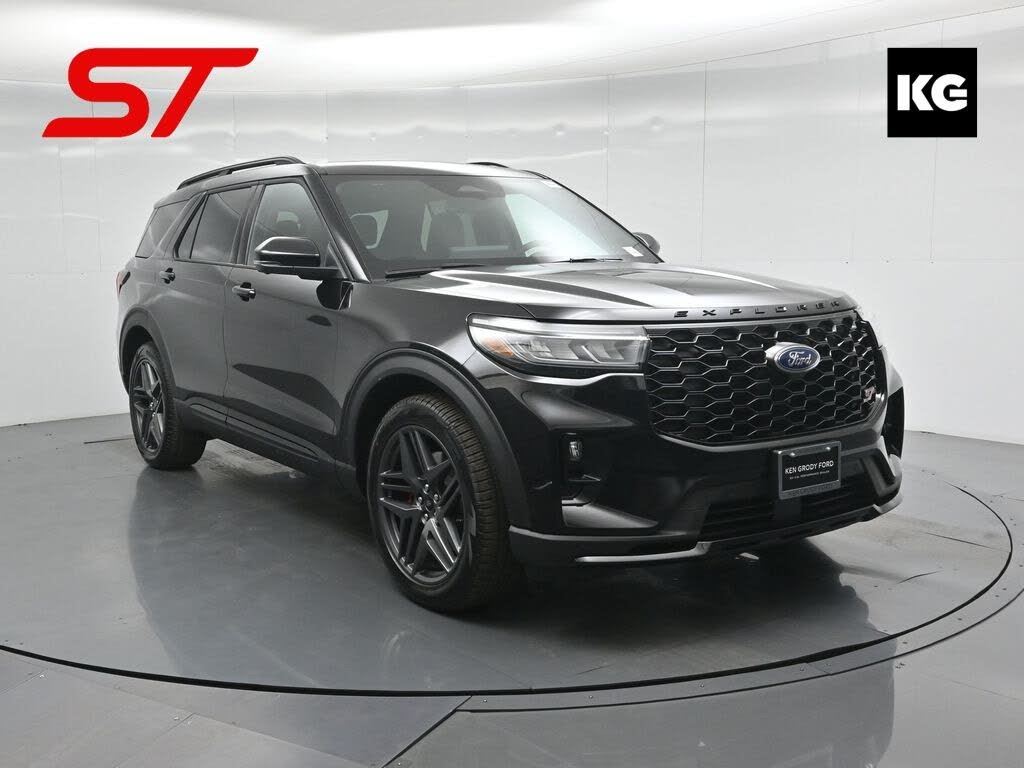 2026 Ford Explorer ST AWD