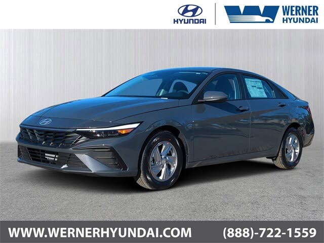 2026 Hyundai Elantra SE FWD