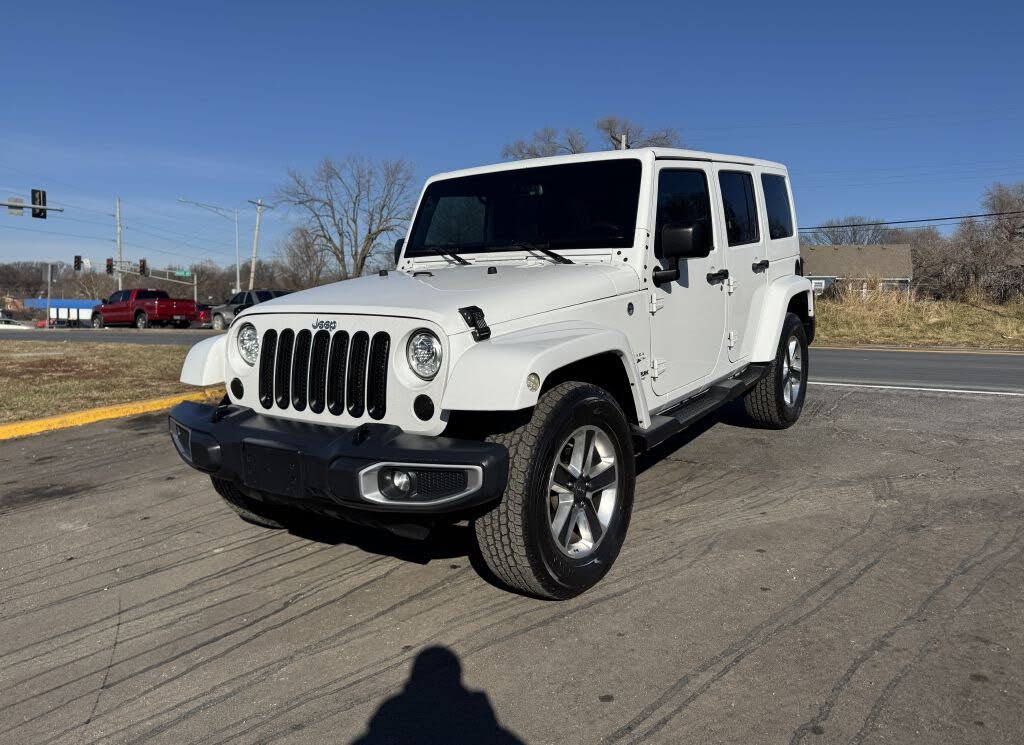 2018 Jeep Wrangler JK Unlimited Sahara 4WD