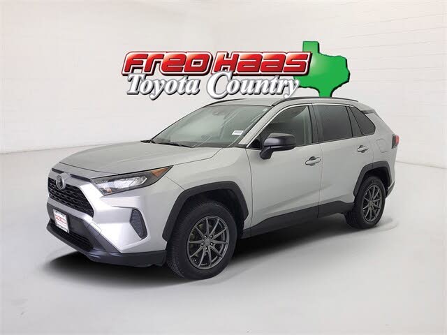 2019 Toyota RAV4 LE FWD