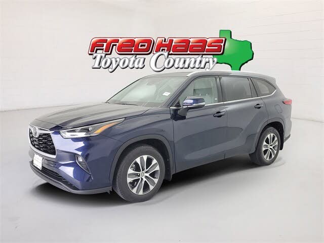 2021 Toyota Highlander XLE FWD