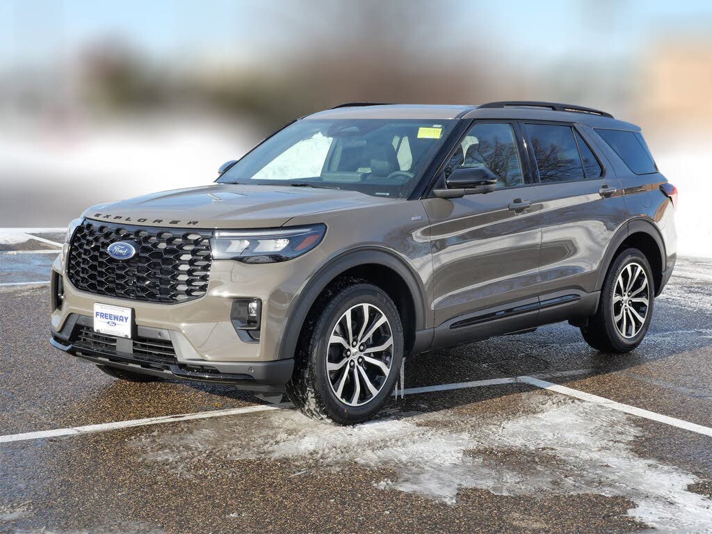 2026 Ford Explorer ST-Line AWD