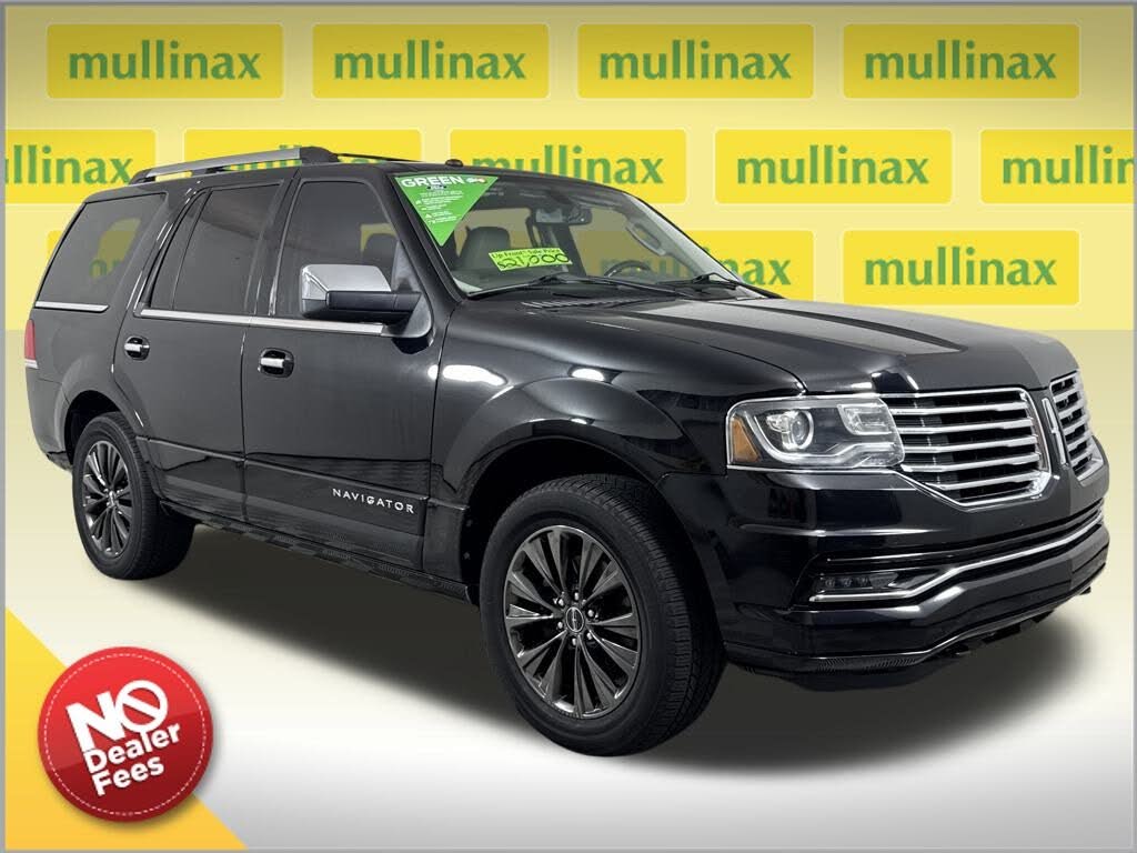 2016 Lincoln Navigator Select RWD