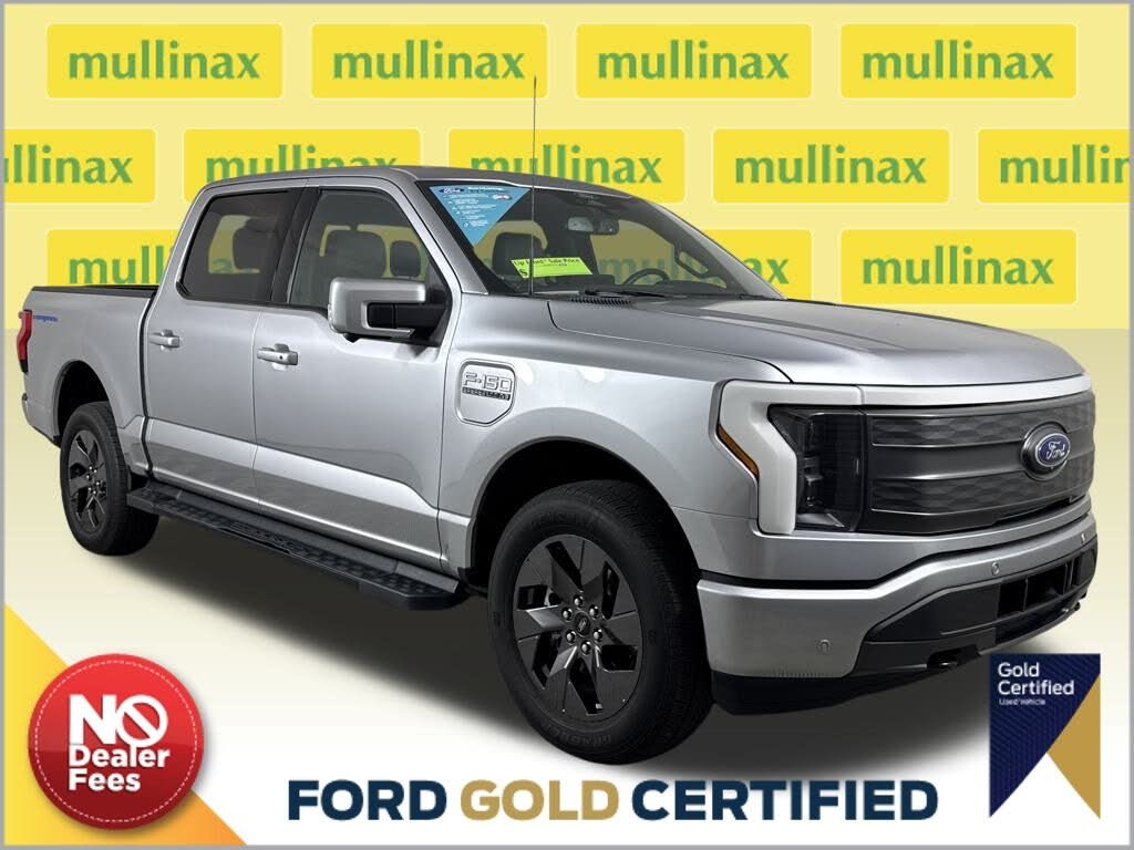 2022 Ford F-150 Lightning Lariat SuperCrew AWD