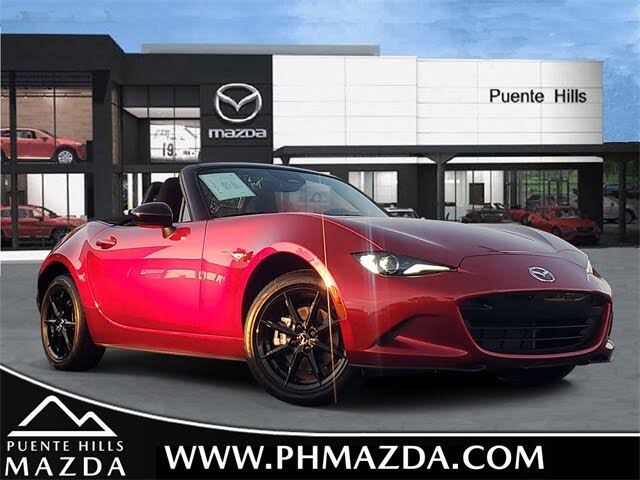 2025 Mazda MX-5 Miata Sport RWD