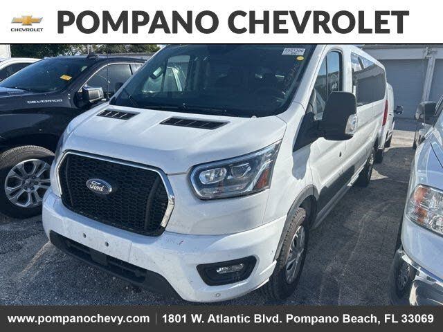 2023 Ford Transit Passenger 350 XLT Low Roof LB RWD
