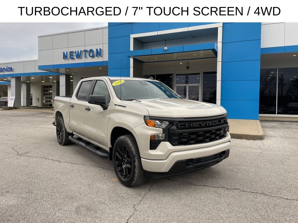 2026 Chevrolet Silverado 1500 Custom Crew Cab 4WD