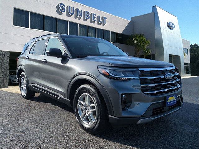 2026 Ford Explorer Active RWD