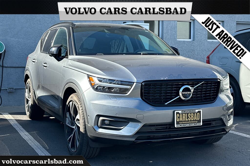 2019 Volvo XC40 T5 Momentum AWD