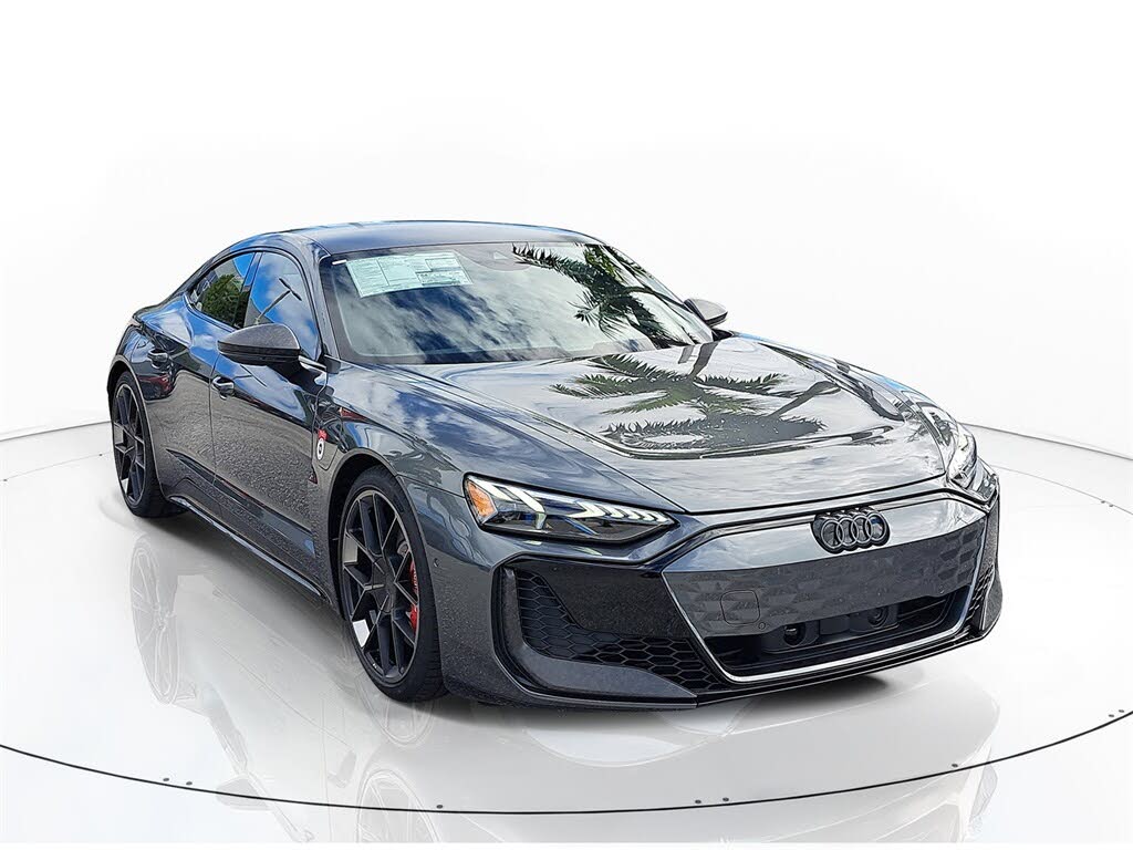 2026 Audi RS e-tron GT quattro Performance