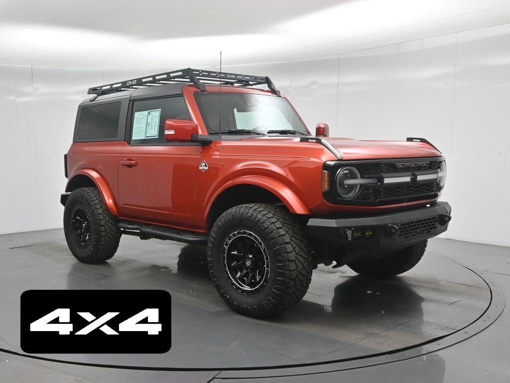 2022 Ford Bronco Outer Banks Advanced 2-Door 4WD