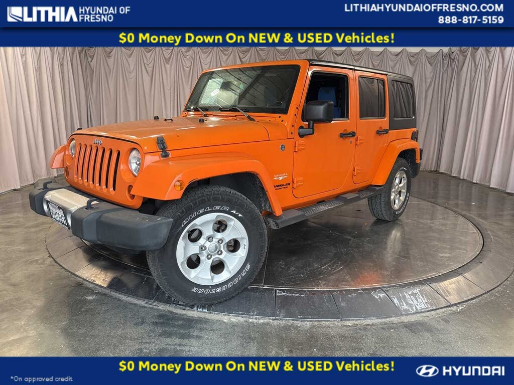 2013 Jeep Wrangler Unlimited Sahara 4WD