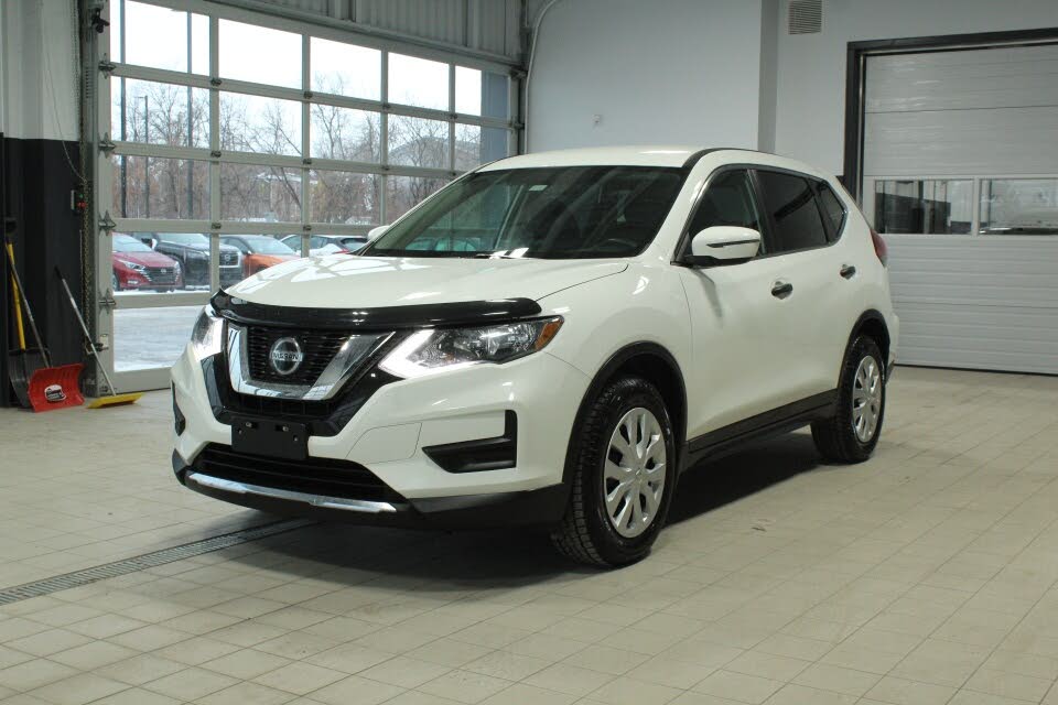 Nissan Rogue S FWD 2018