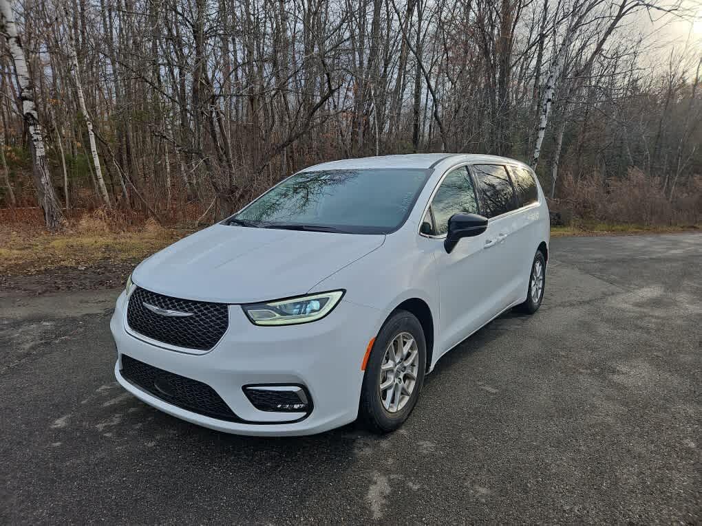 2024 Chrysler Pacifica Touring L FWD