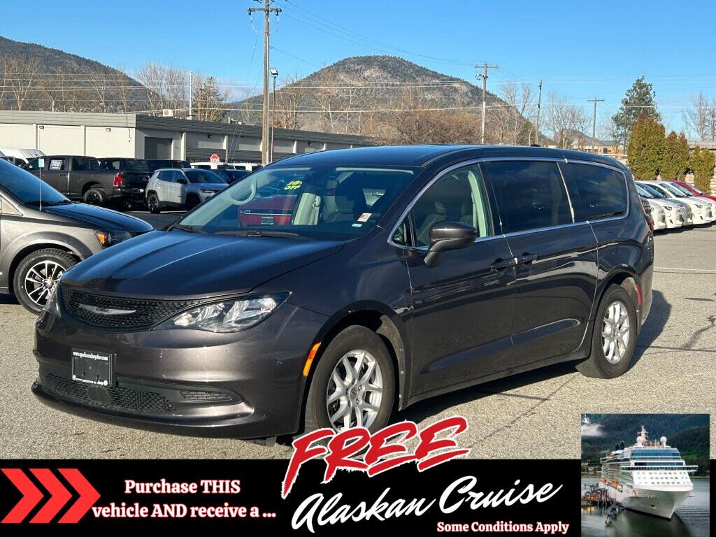 2022 Chrysler Grand Caravan SXT FWD