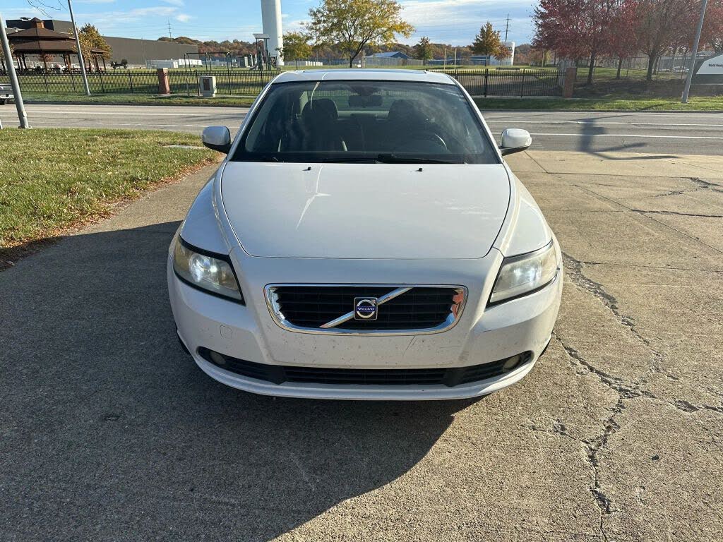 2010 Volvo S40 2.4i