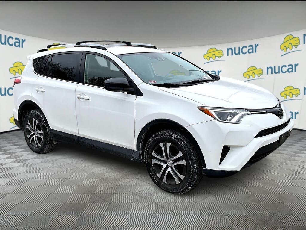 2017 Toyota RAV4 LE AWD
