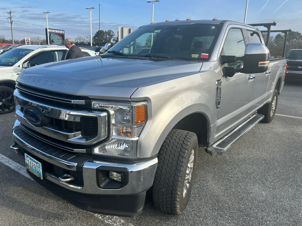 2022 Ford F-250 Super Duty XLT Crew Cab 4WD