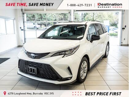 2023 Toyota Sienna XSE 7-Passenger AWD