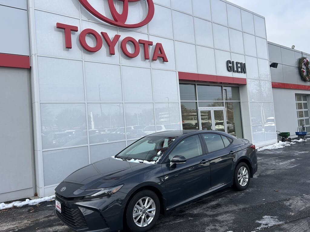 2025 Toyota Camry LE AWD
