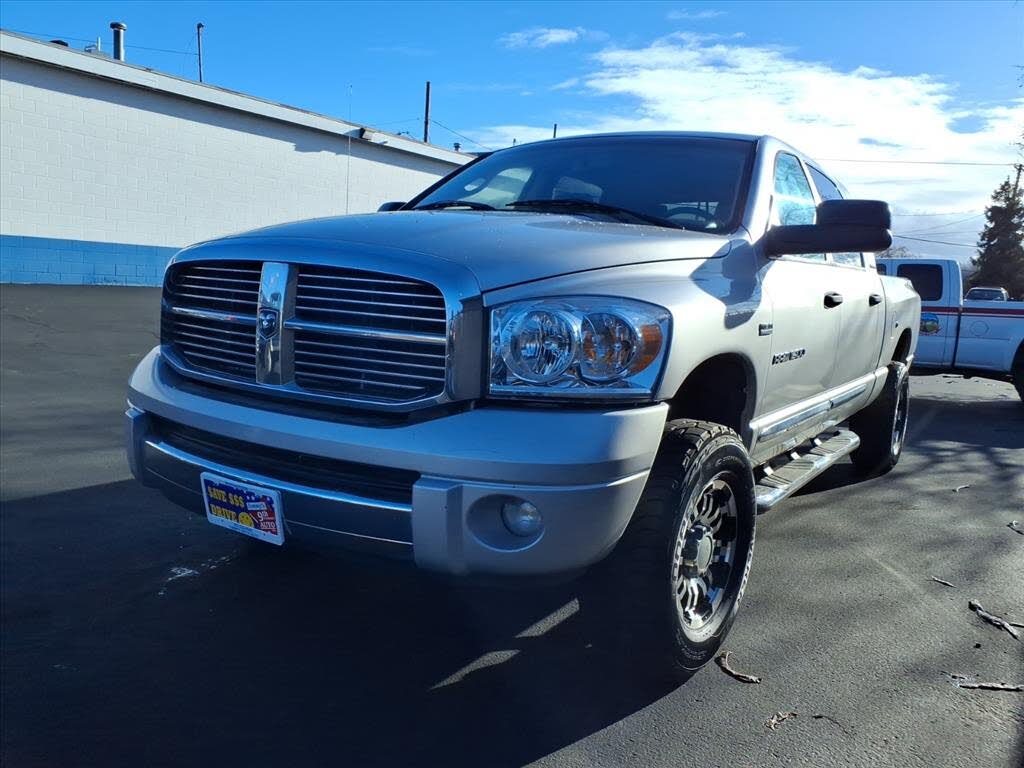2006 Dodge RAM 1500 Laramie Mega Cab 4WD