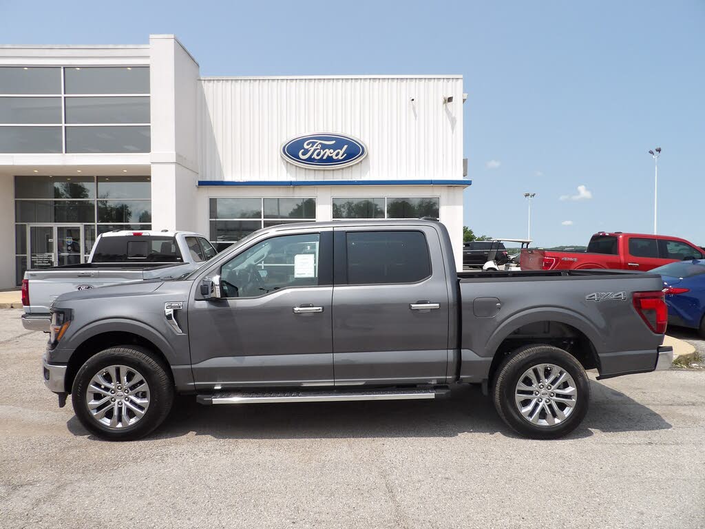 2025 Ford F-150 XLT SuperCrew 4WD