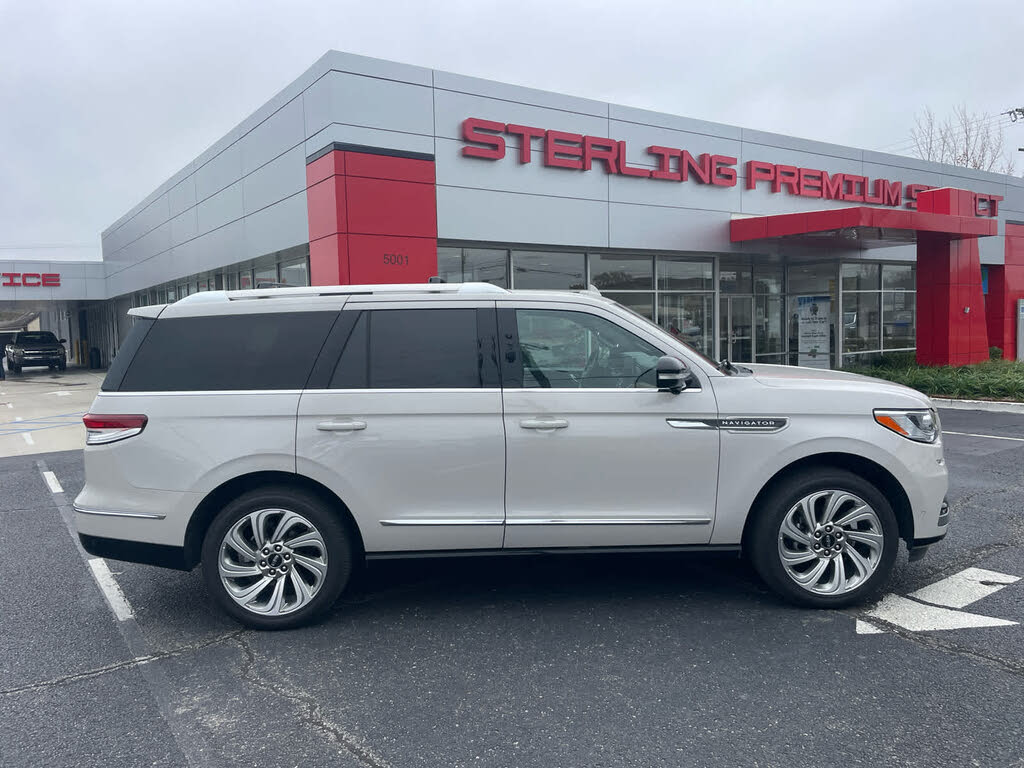 2024 Lincoln Navigator Reserve 4WD