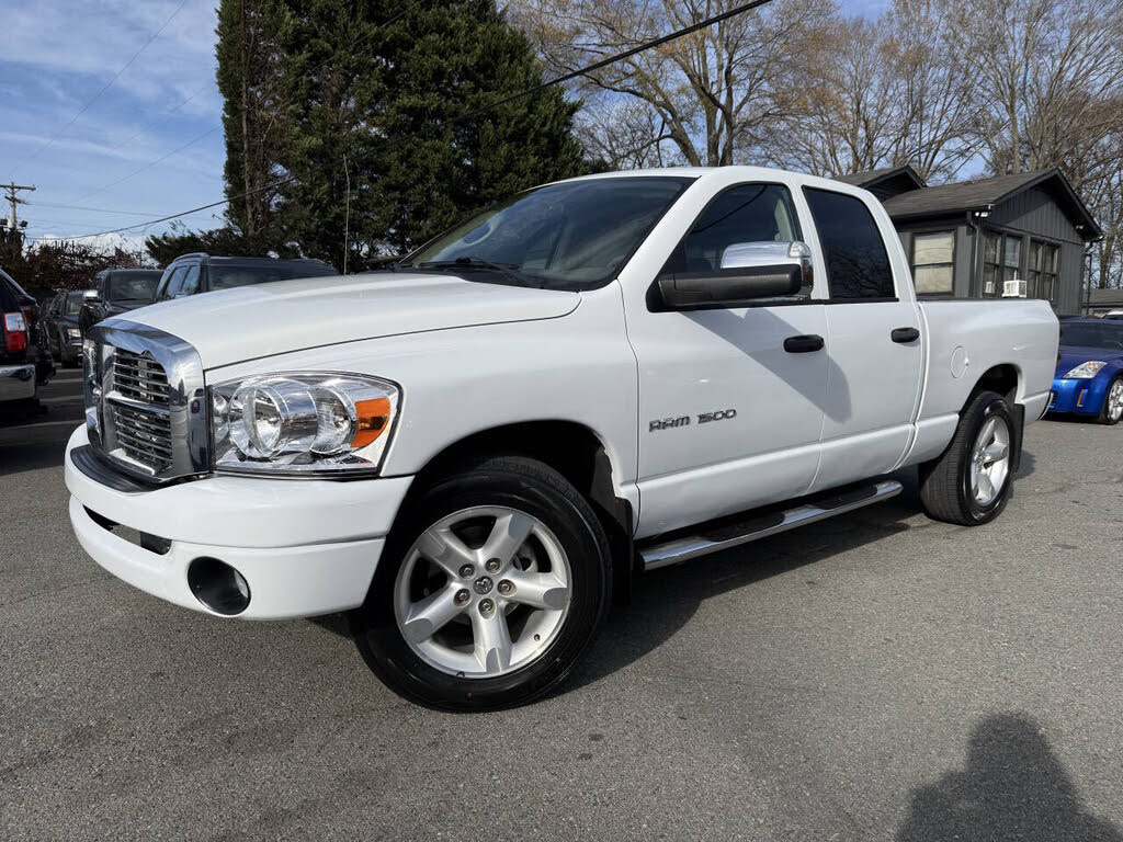 2007 Dodge RAM 1500 SLT Quad Cab RWD