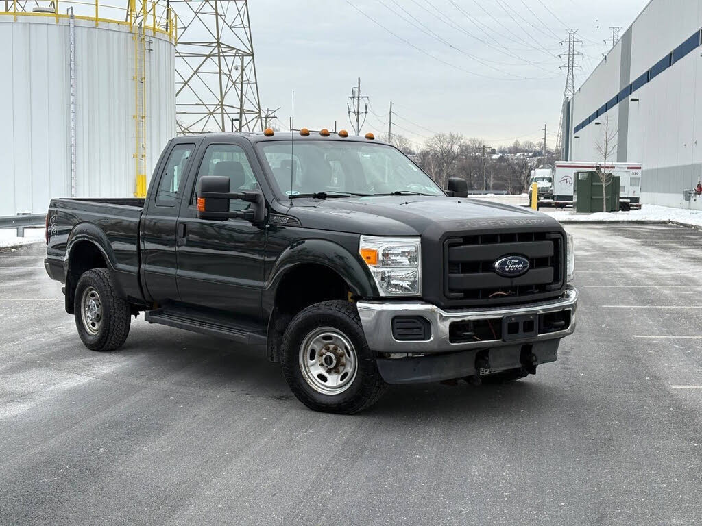 2014 Ford F-350 Super Duty XLT SuperCab 4WD