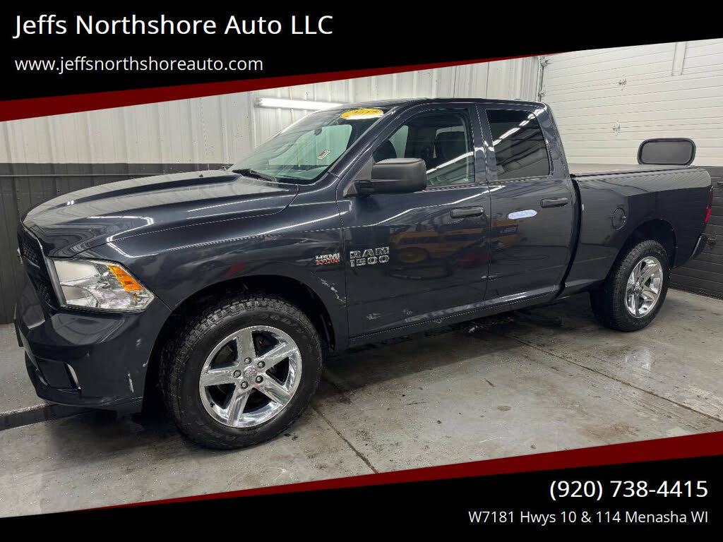 2017 RAM 1500 Express Quad Cab 4WD