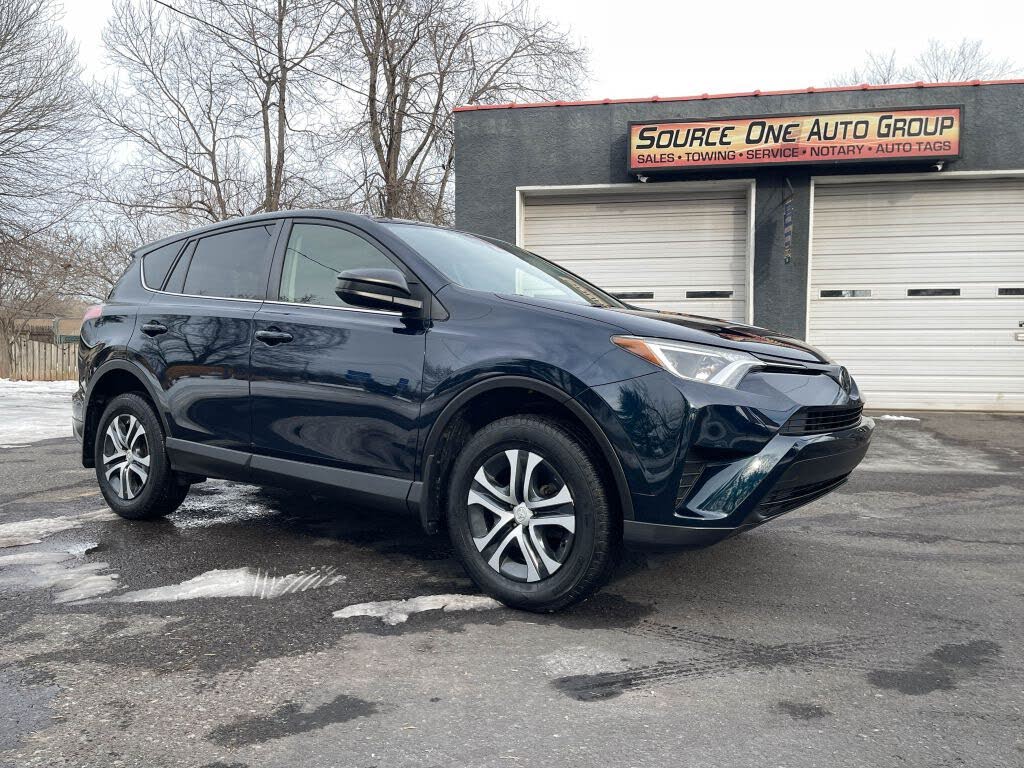 2018 Toyota RAV4 LE AWD