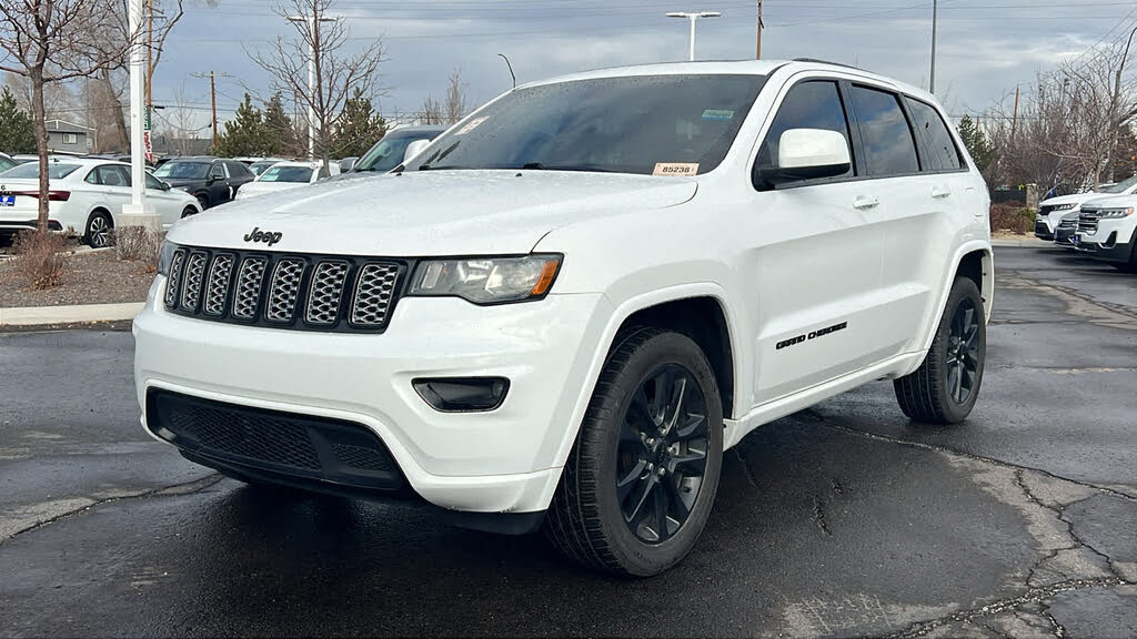 2019 Jeep Grand Cherokee Altitude 4WD