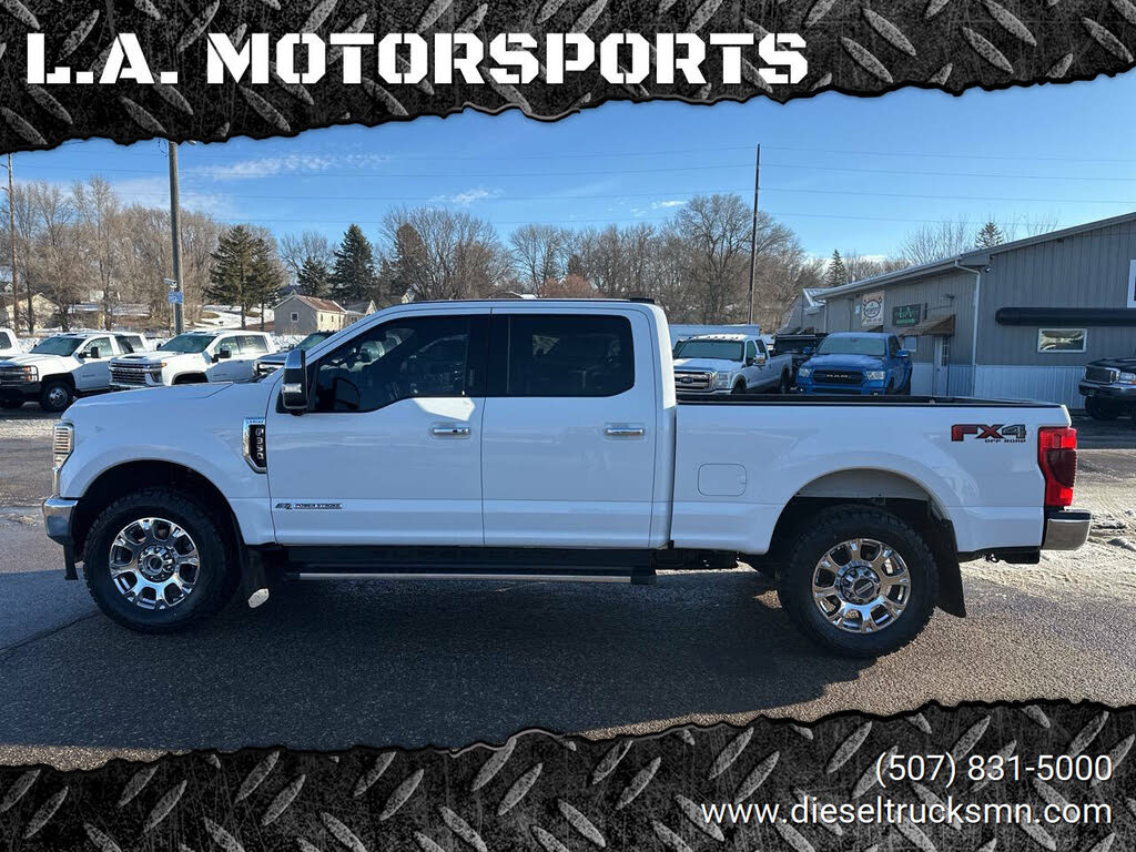 2022 Ford F-350 Super Duty Lariat Crew Cab 4WD