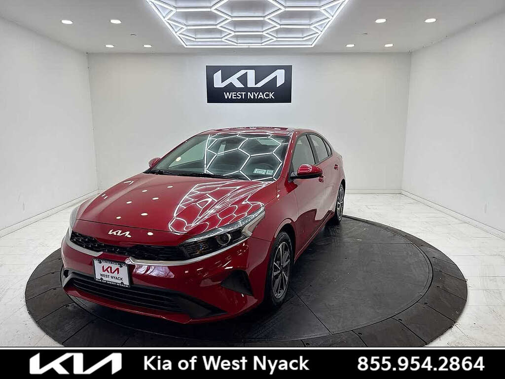 2023 Kia Forte LXS FWD