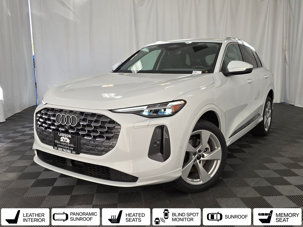 2025 Audi Q5 quattro Premium Plus 40 TFSI