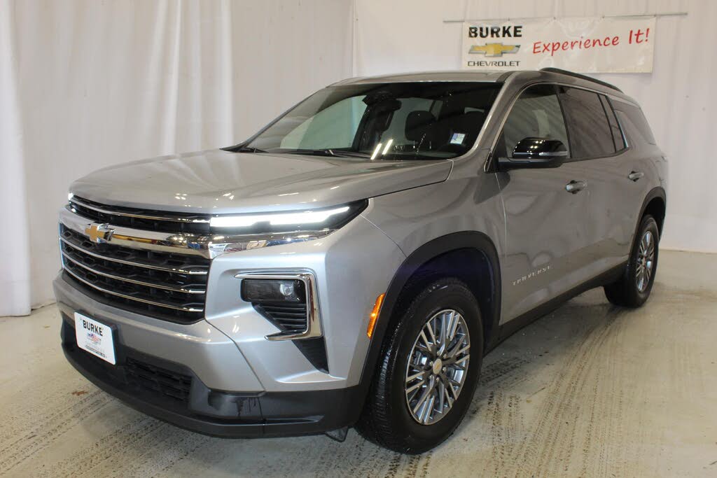 2025 Chevrolet Traverse LT AWD