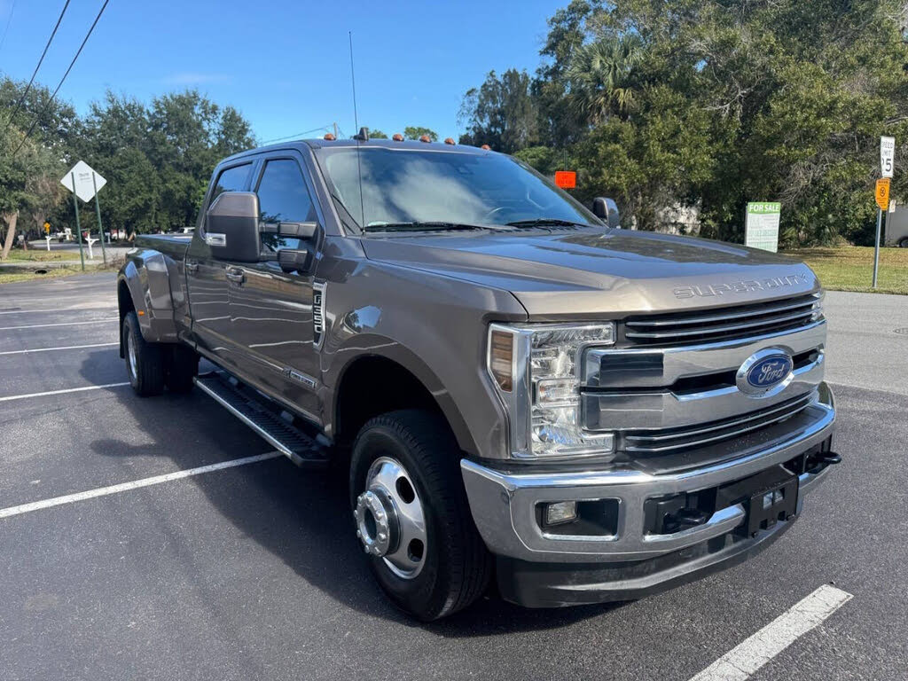 2019 Ford F-350 Super Duty Lariat Crew Cab LB DRW 4WD