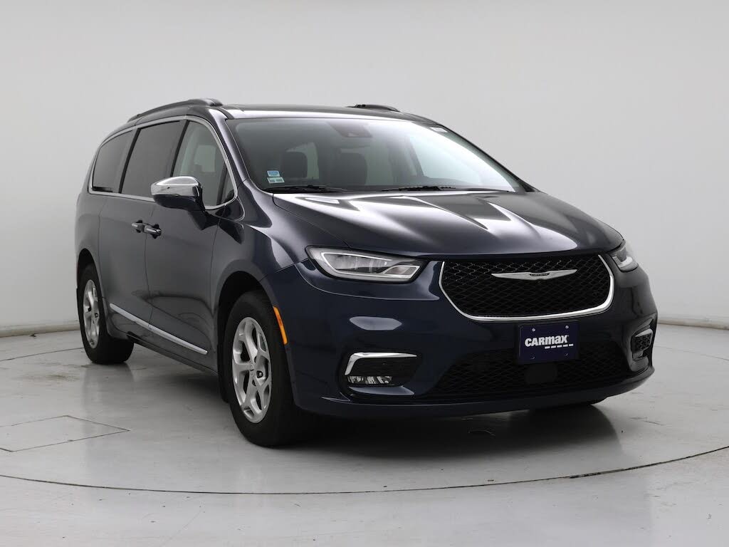 2022 Chrysler Pacifica Limited AWD