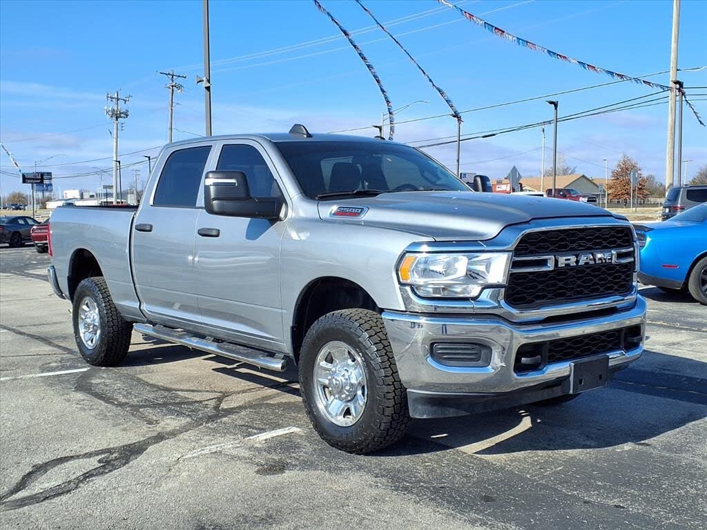 2024 RAM 2500 Tradesman Crew Cab 4WD