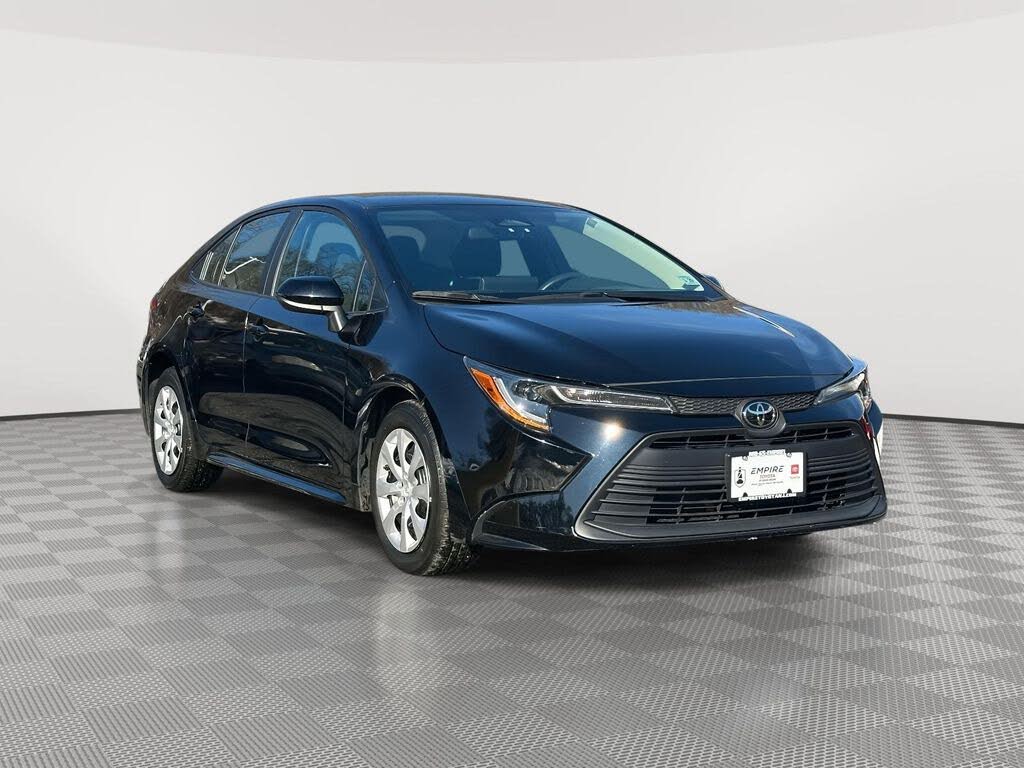 2024 Toyota Corolla LE FWD