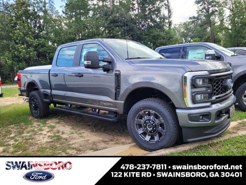 2025 Ford F-250 Super Duty XL Crew Cab 4WD