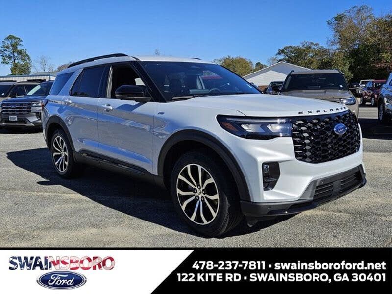 2026 Ford Explorer ST-Line RWD