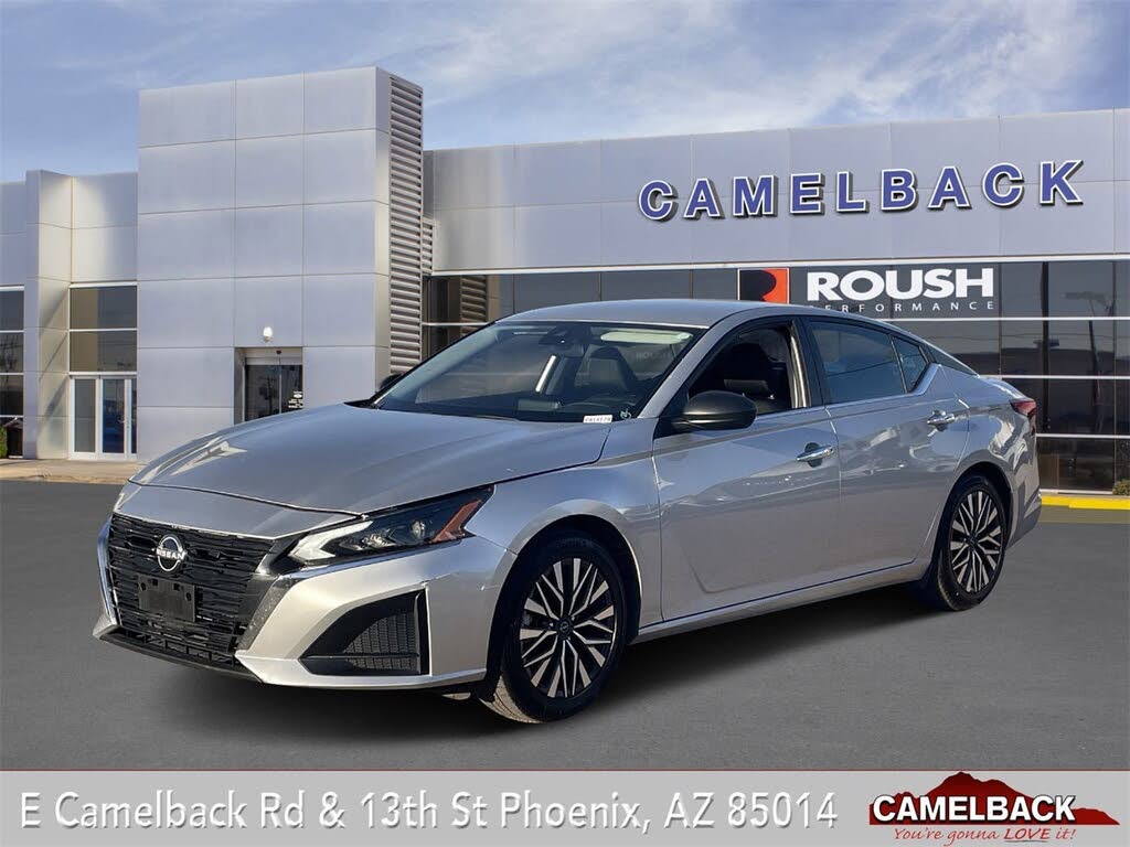 2024 Nissan Altima 2.5 SV FWD