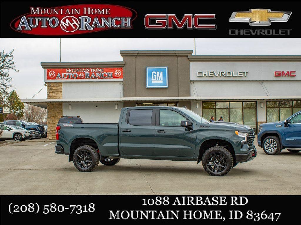 2026 Chevrolet Silverado 1500 LT Trail Boss Crew Cab 4WD