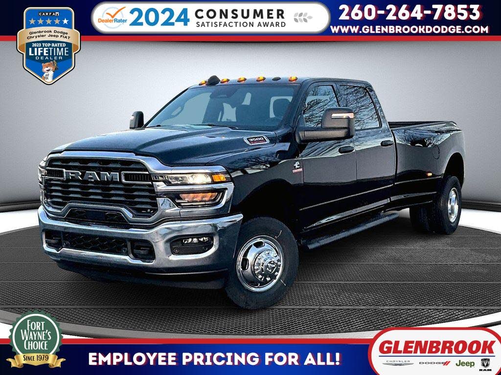 2026 RAM 3500 Tradesman Crew Cab LB DRW 4WD