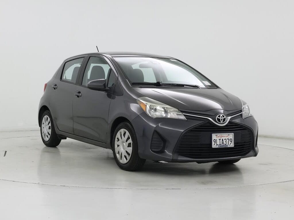 2017 Toyota Yaris LE 2dr Hatchback