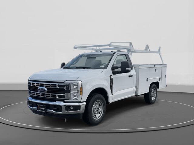 2024 Ford F-350 Super Duty Chassis XL RWD