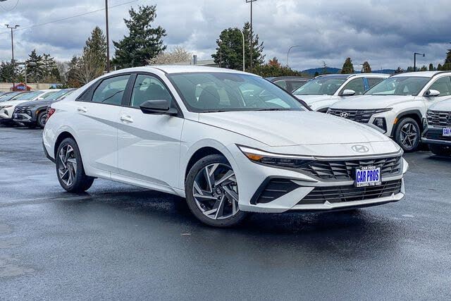 2026 Hyundai Elantra SEL Sport FWD