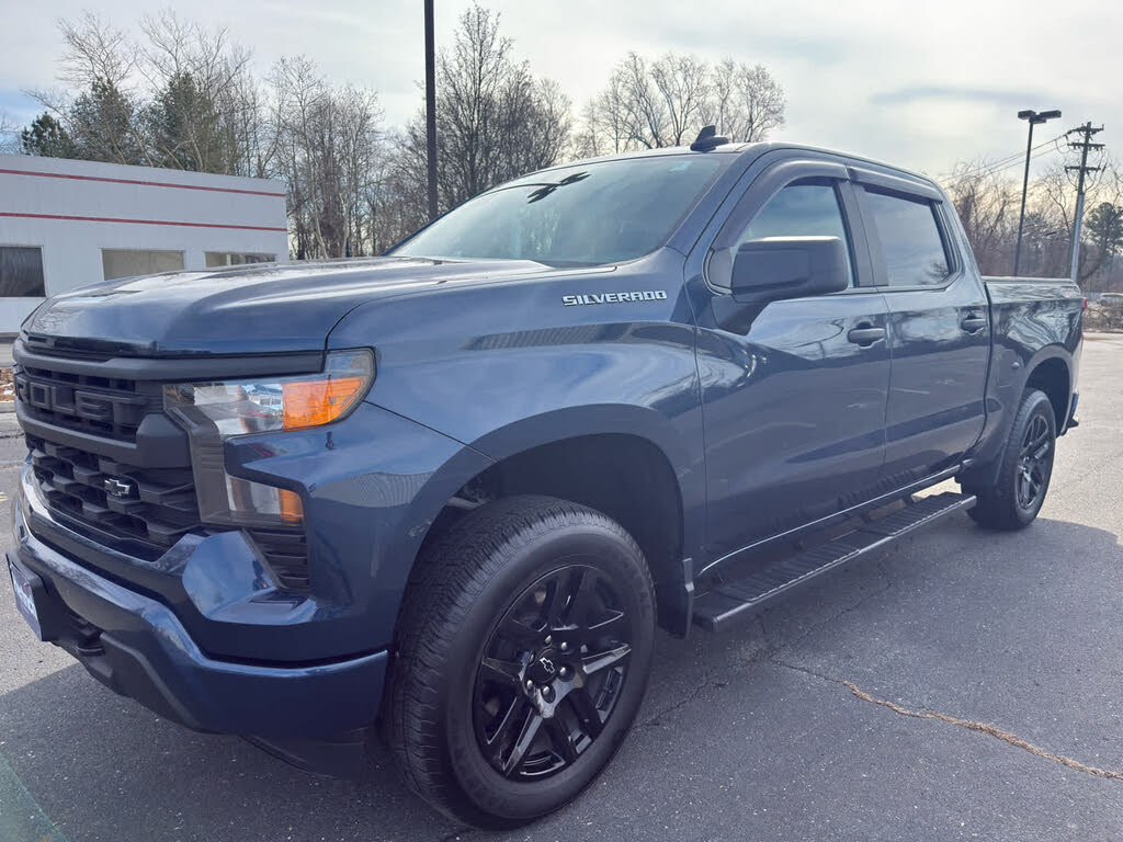 2023 Chevrolet Silverado 1500 Custom Crew Cab 4WD