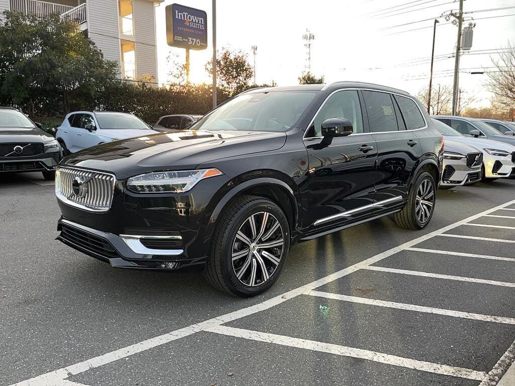 2024 Volvo XC90 B5 Core Bright Theme AWD